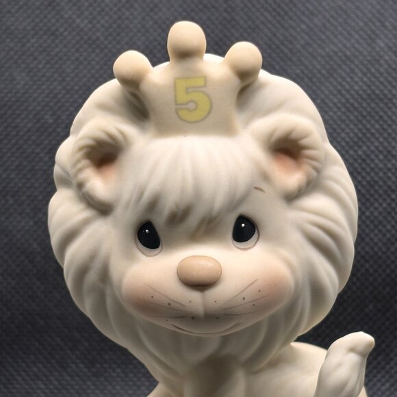 Vintage Precious Moments Birthday Train Series Lion Age 5 with Original Box - Picture 3 of 7
